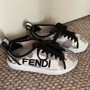 Fendi women’s sneakers size 38 (8-9 US)